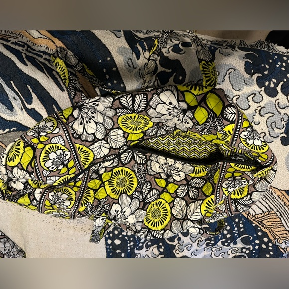 Vera Bradley Citron Bags - Picture 2 of 6